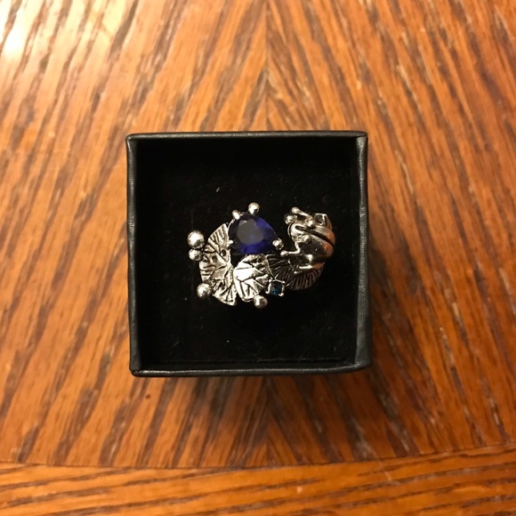 Frog & Lilly Pad Silver Ring! - Picture 2 of 8